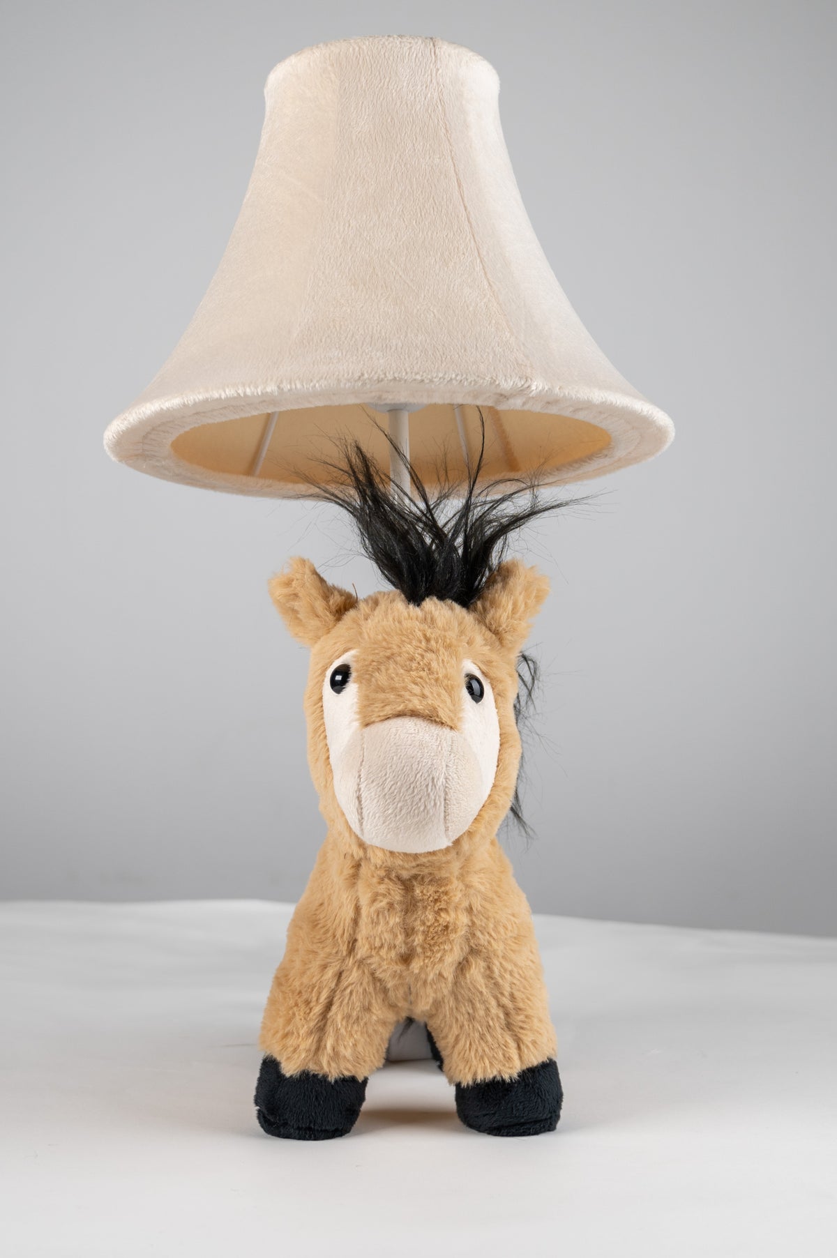 HOMSFOU Pferdekopf-Tischlampe – Dekorative LED-Nachttischlampe Aus Harz, Mit Batteriebetrieb (Knopfzellen Inkl.), Für Schlafzimmer & Wohnzimmer